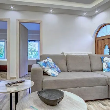 Angio House *