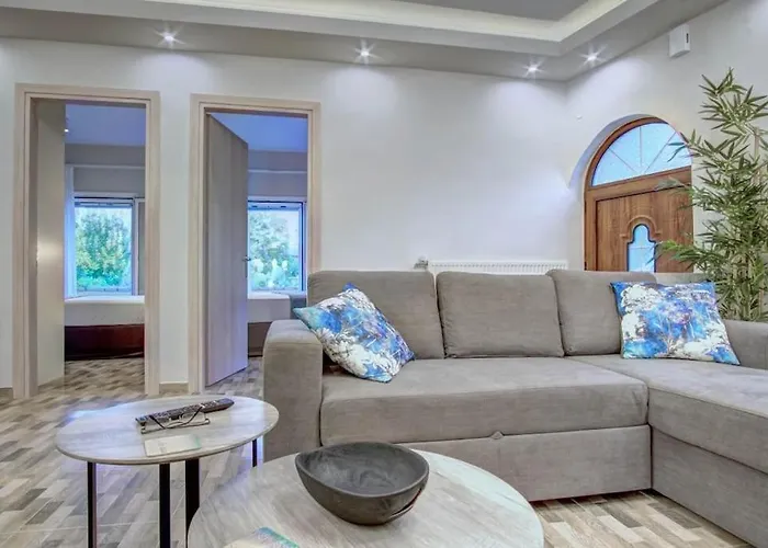 Angio House *