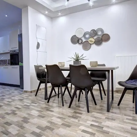 Angio House Apartmán *